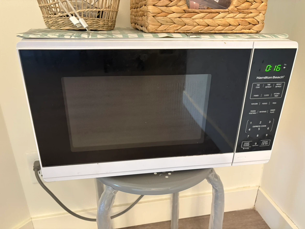 Hamilton Beach Microwave