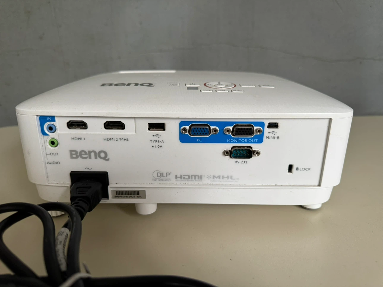 BenQ TH671ST 1080p Short Throw Projector - photo 3