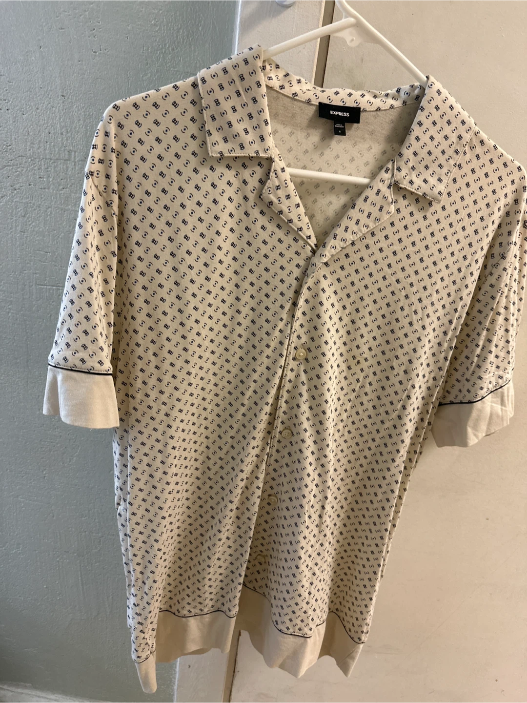 Express Men's Short Sleeve Button-Up Shirt Size S