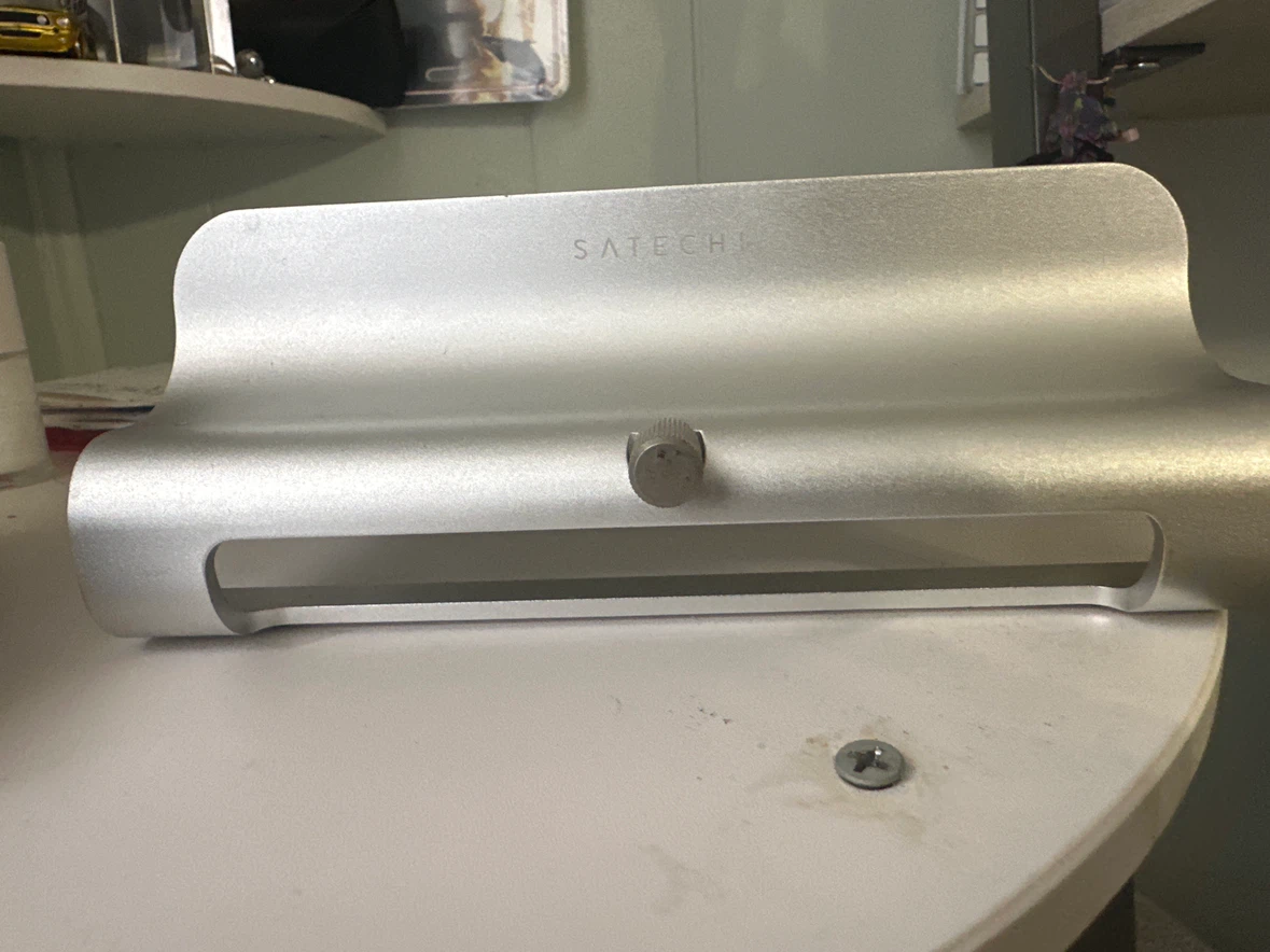 SATECHI Aluminum Desktop Stand