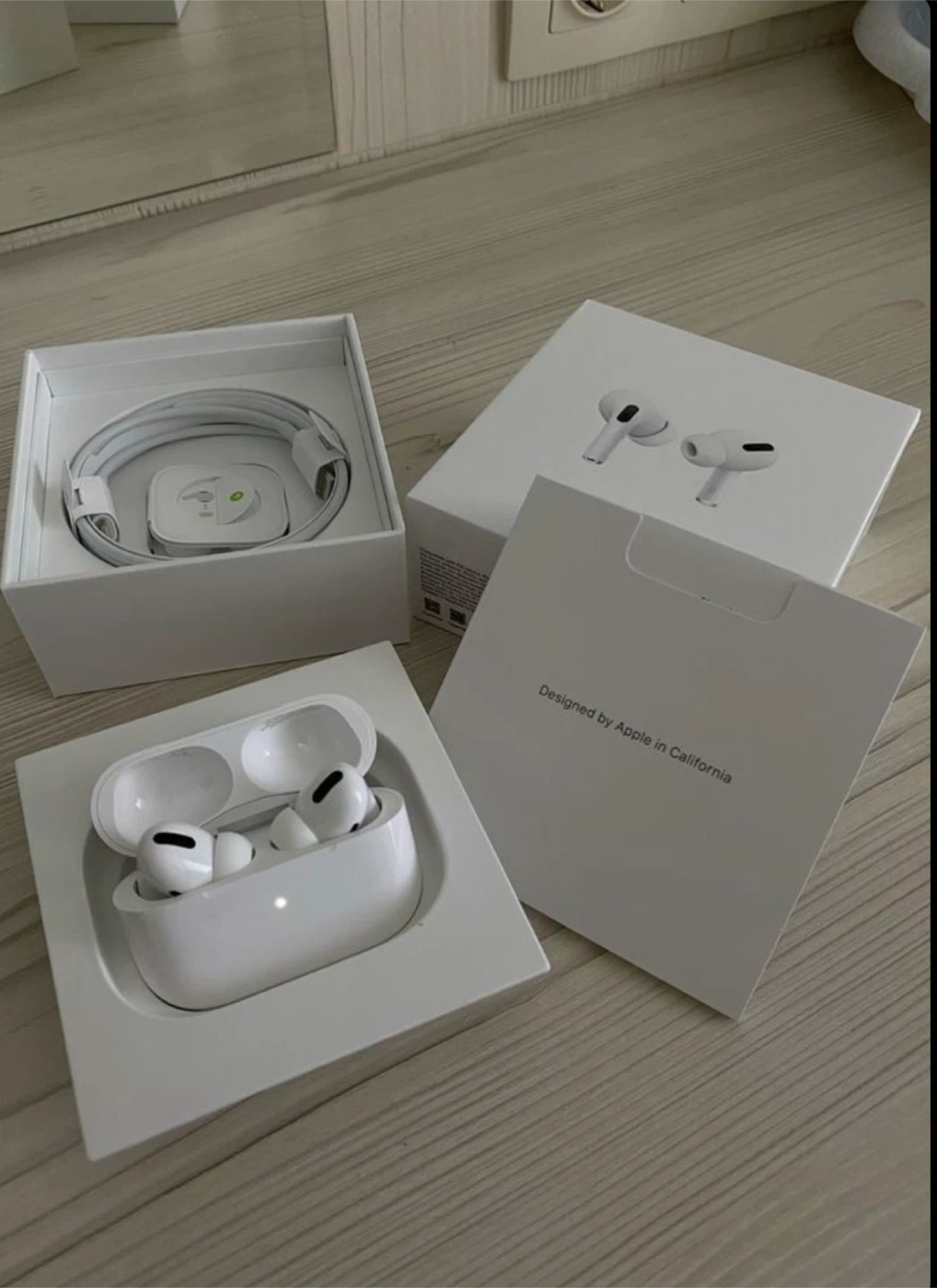 airpod pro 2s - photo 2