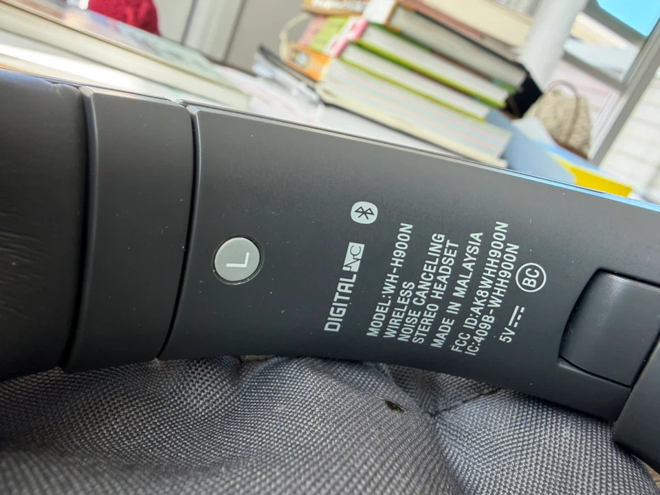 Sony WH-H900N Wireless Noise Cancelling Stereo Headset - photo 2