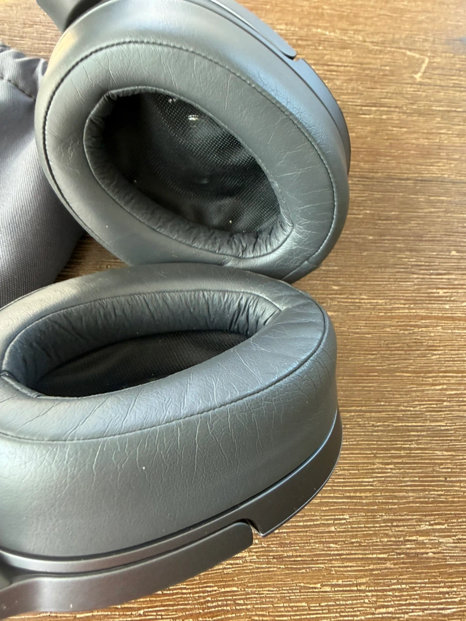 Sony WH-H900N Wireless Noise Cancelling Stereo Headset - photo 3