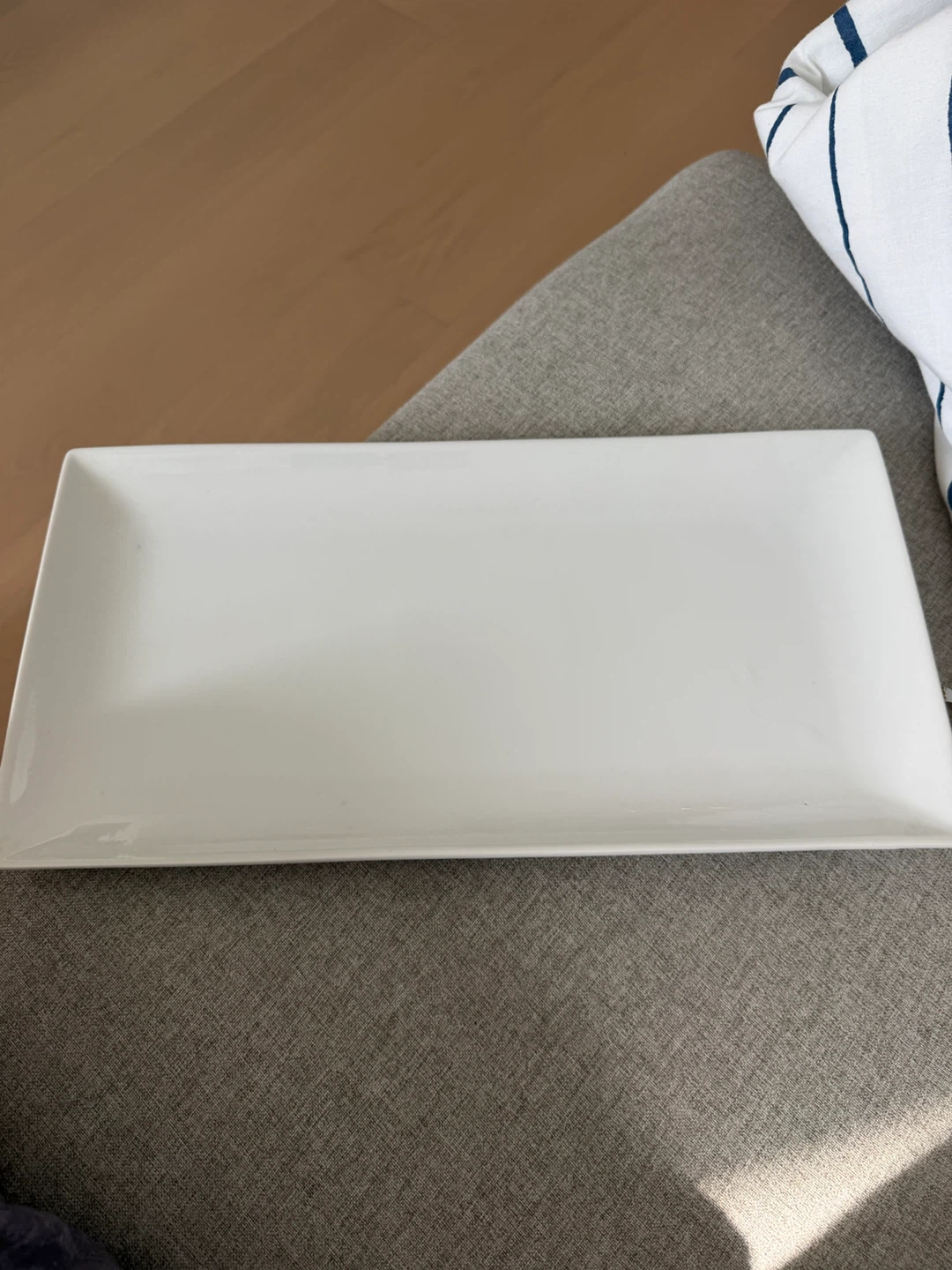 Crate and barrel White Rectangular Serving Platter
