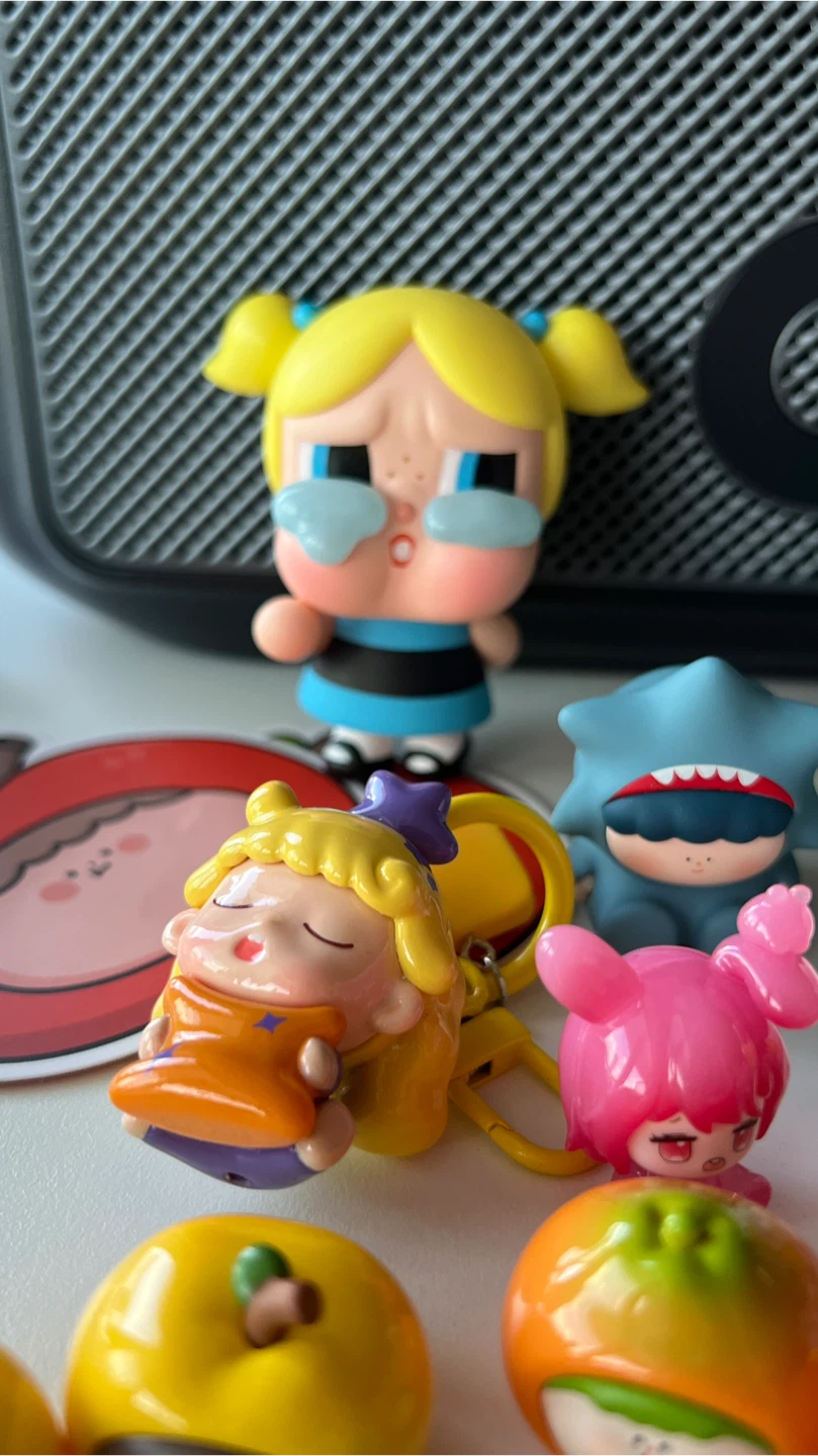 Sensory Squishy Balls & Mini Figures Lot - photo 3