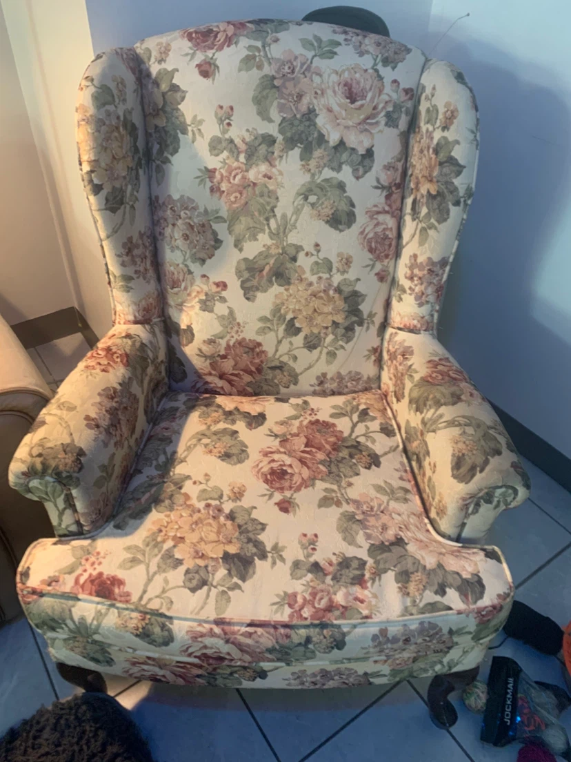 Floral Wingback Armchair - photo 2