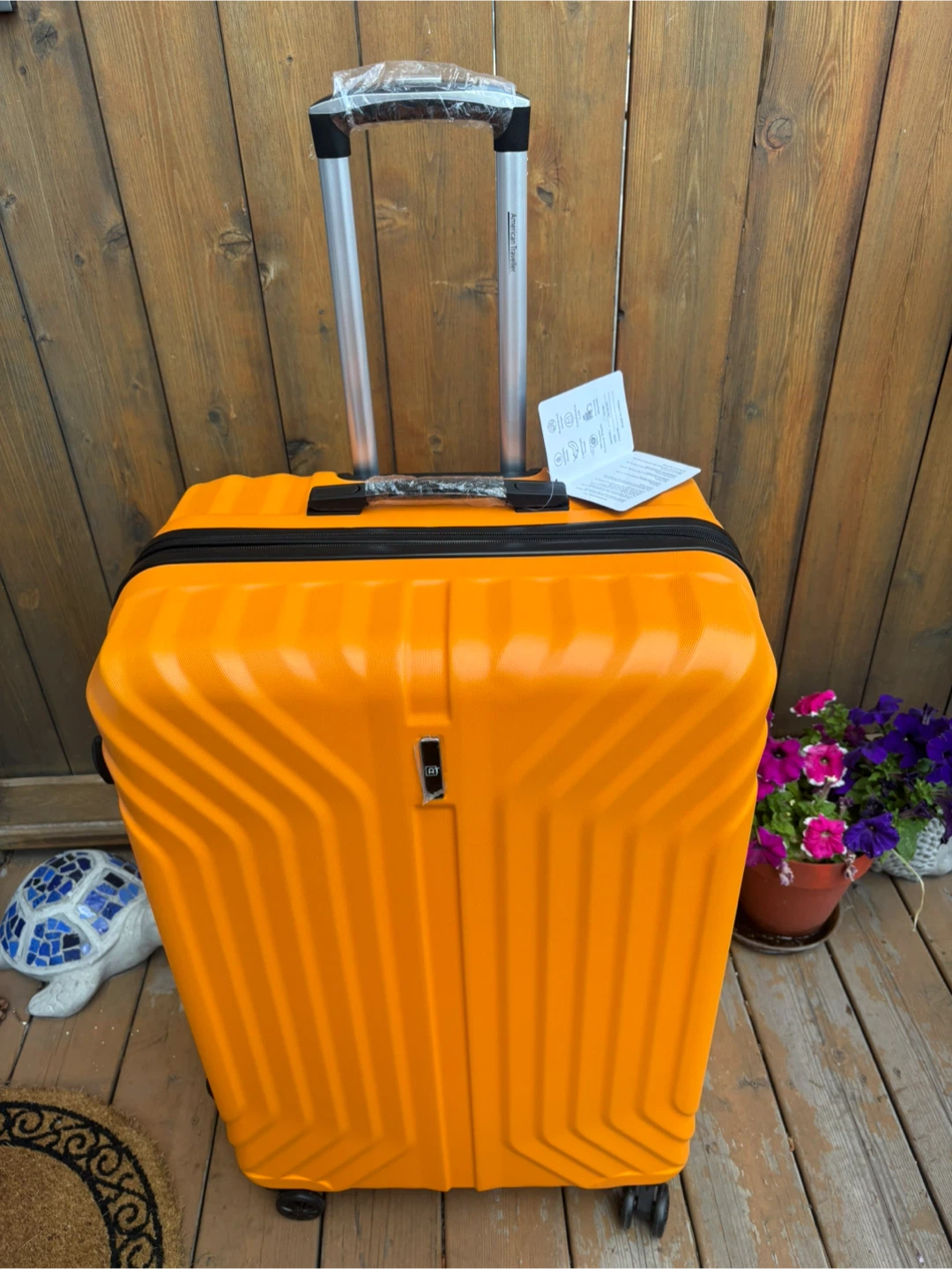 American Tourister Orange Hardside Luggage - photo 2