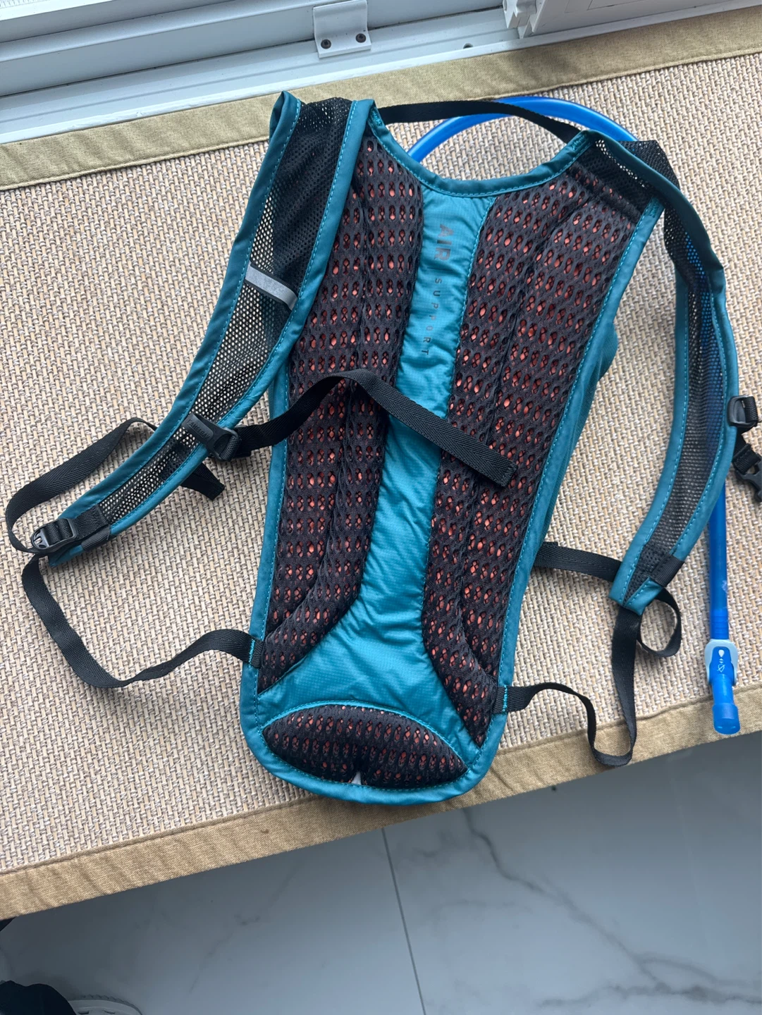 CamelBak Rogue Hydration Pack - photo 2