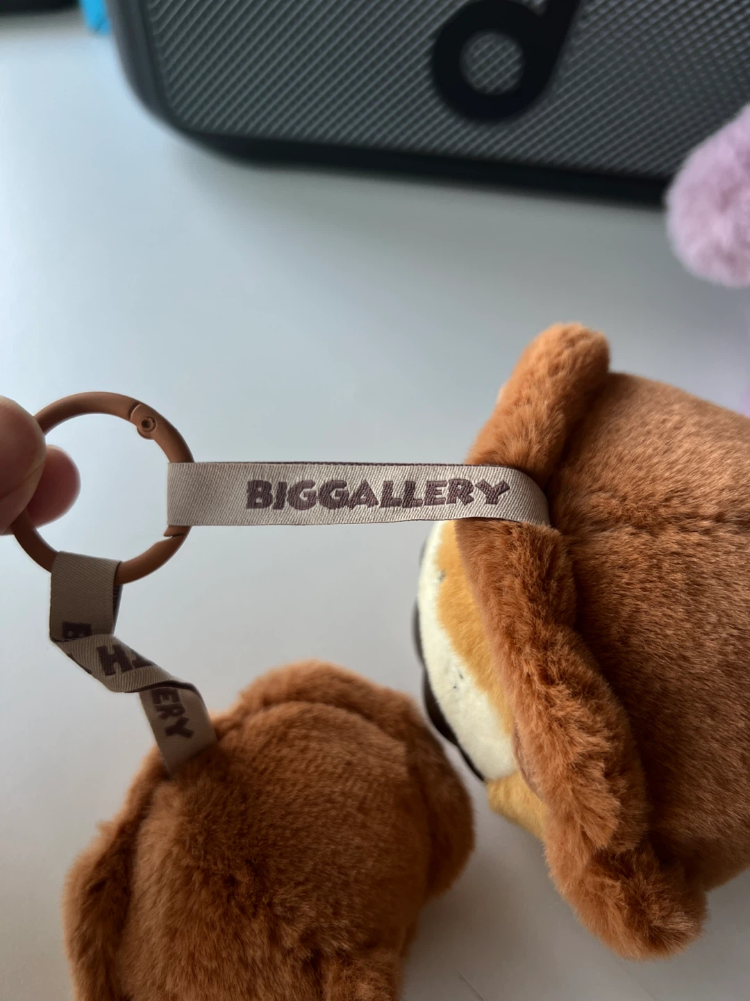 BIGGALLERY + Nanci Plush Keychain Set - photo 5