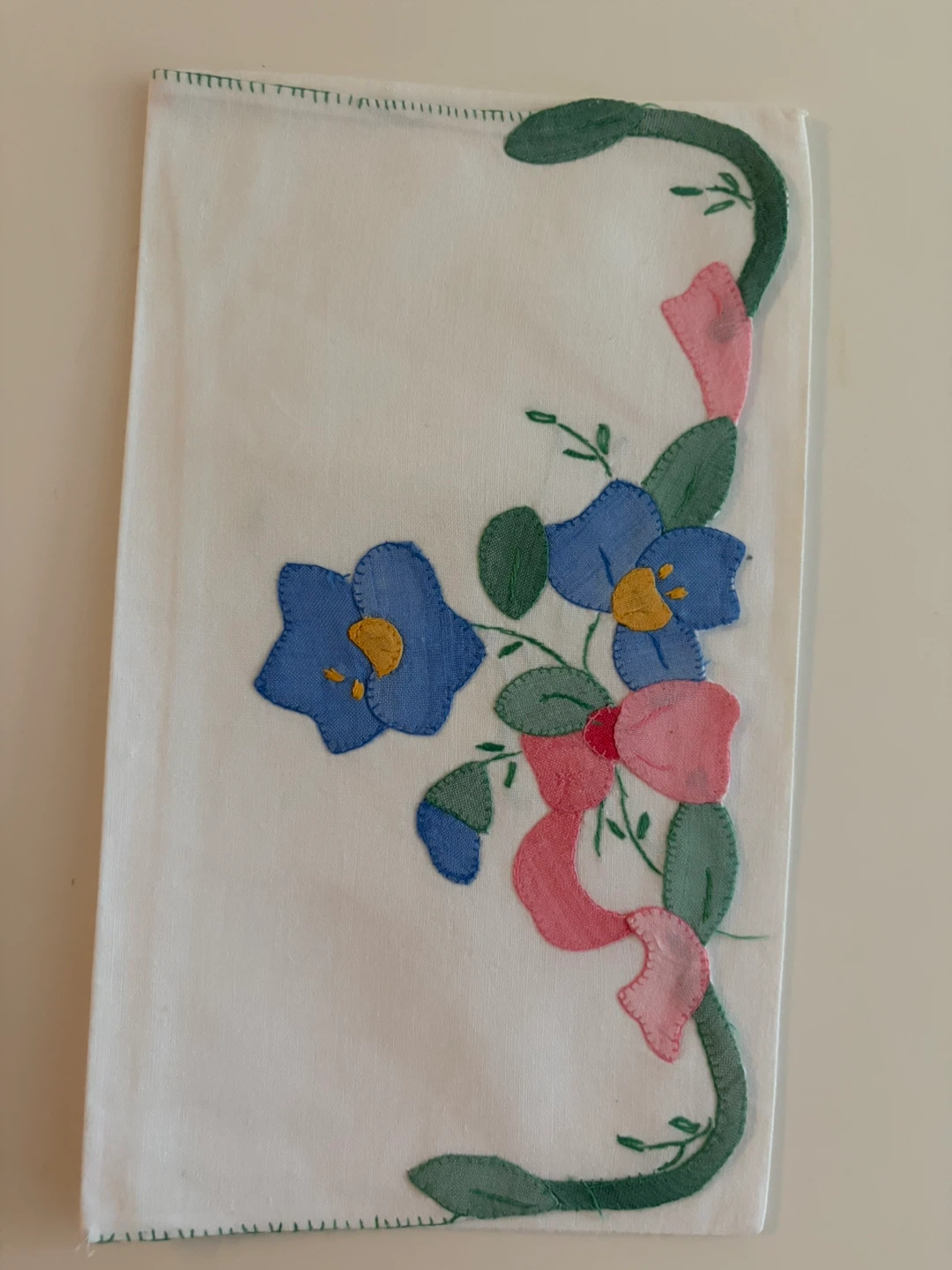 Set of 4 Vintage Embroidered Envelope style  Linen Napkins - photo 4