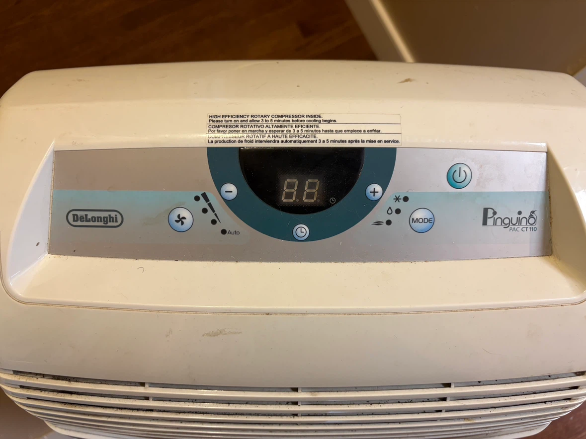 DeLonghi 11,000 BTU Portable Air Conditioner - photo 2