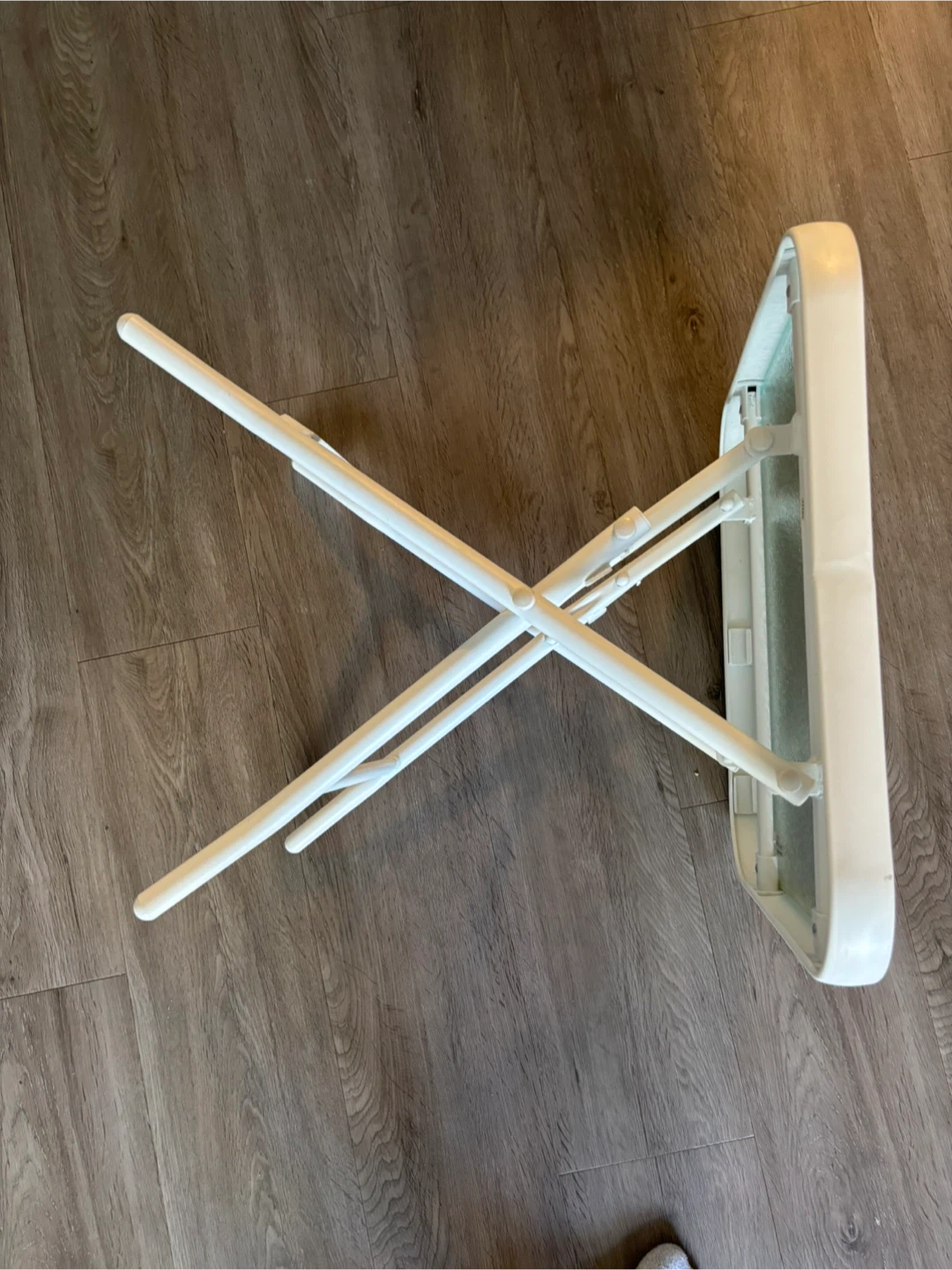 White Side Table with Tempered Glass Top