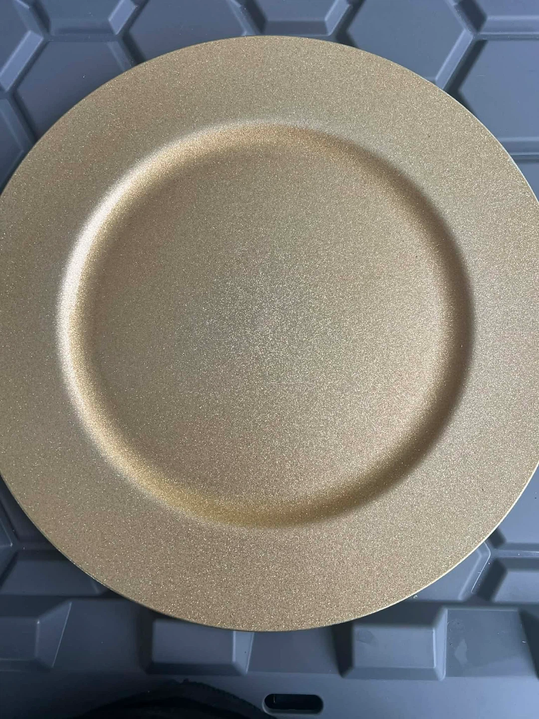 55 pcs. Assorted Gold Charger Plates - photo 2