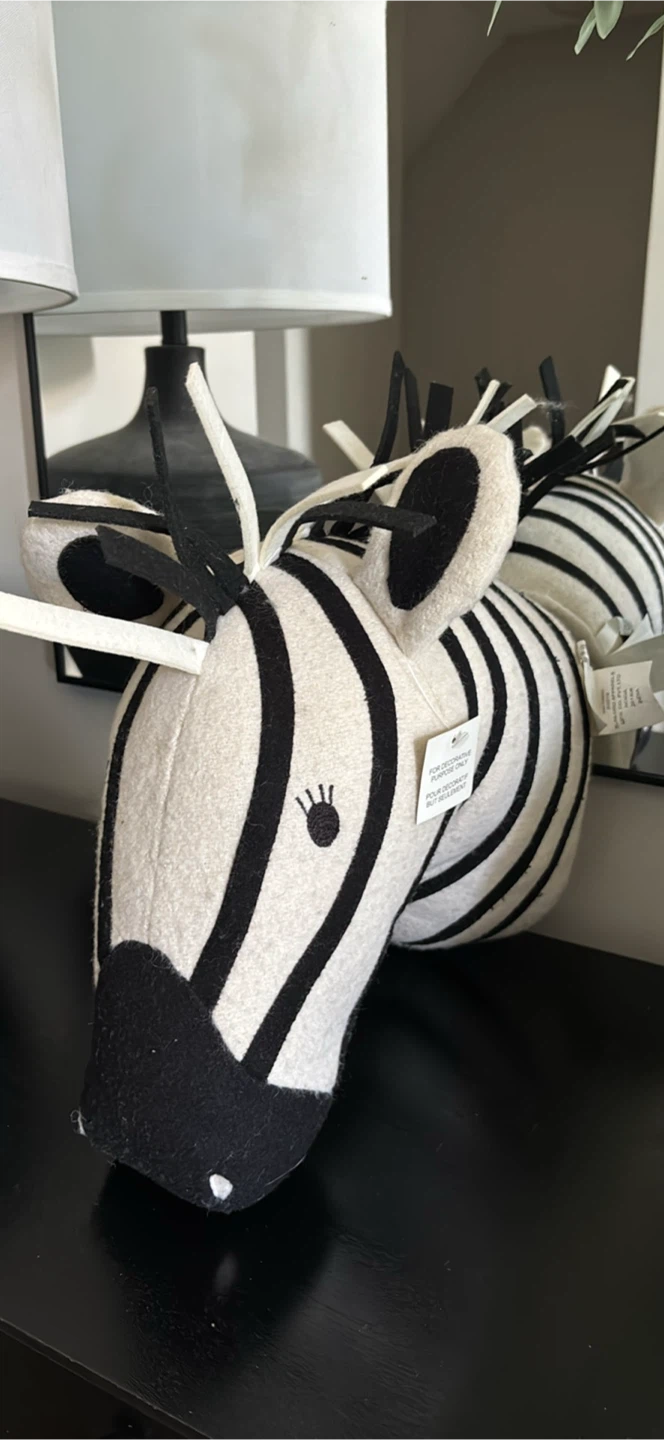 Felt Animal Head Wall Decor (Tiger and Zebra)