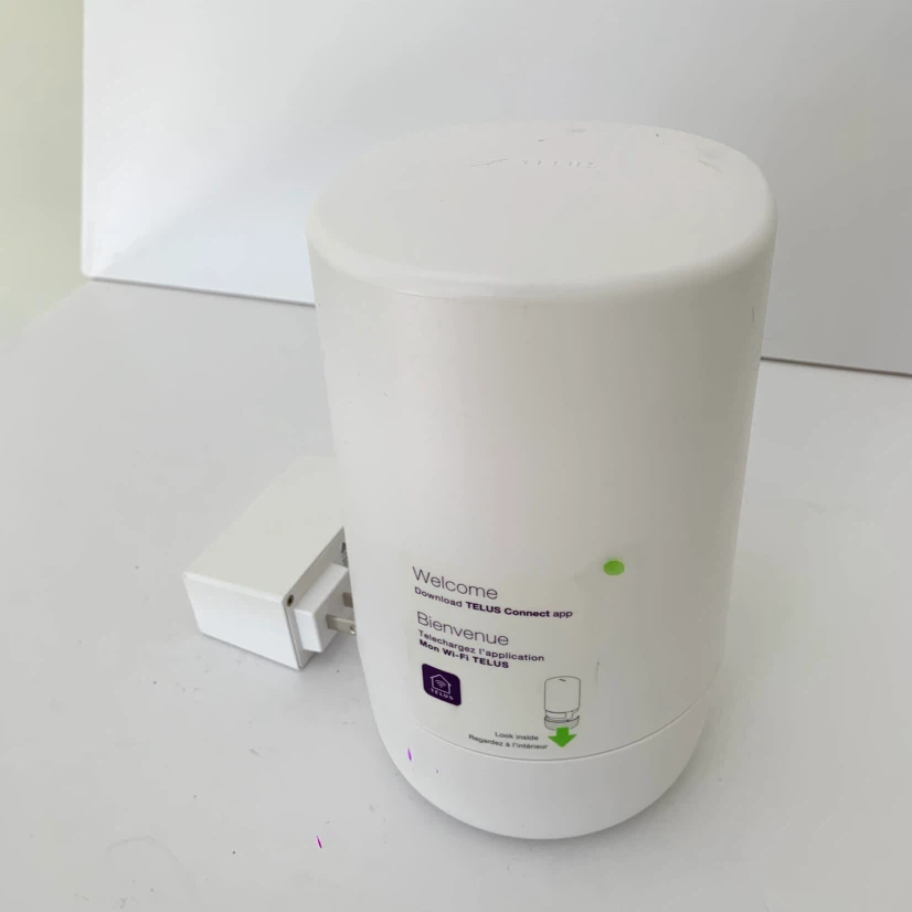 WiFi Extender Wireless Signal Boost TELUS Router Electronics - photo 2
