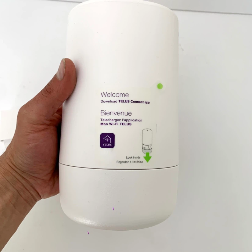WiFi Extender Wireless Signal Boost TELUS Router Electronics - photo 3