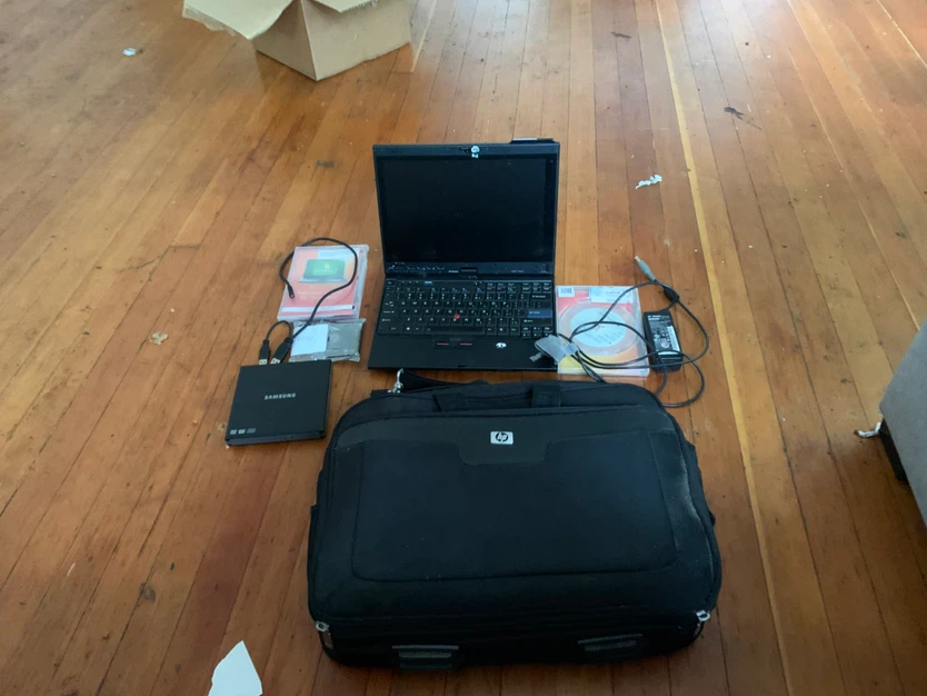 HP Laptop Bag with Accessories and Samsung External Hard Drive - photo 3