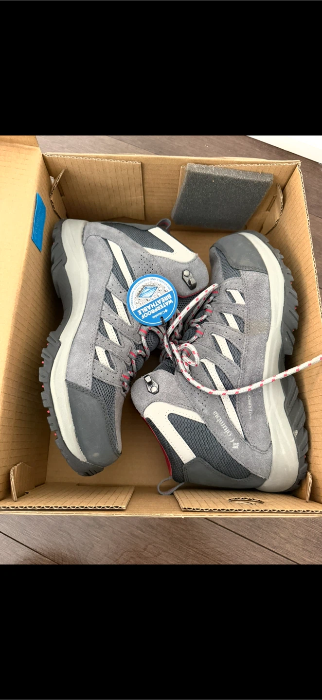 Columbia men Waterproof Hiking Boots - Size 9.5 - photo 3