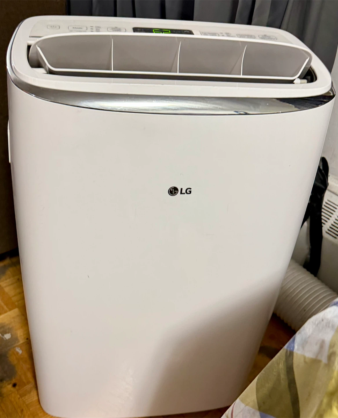 LG Portable Air Conditioner LP1419IVSM - photo 4