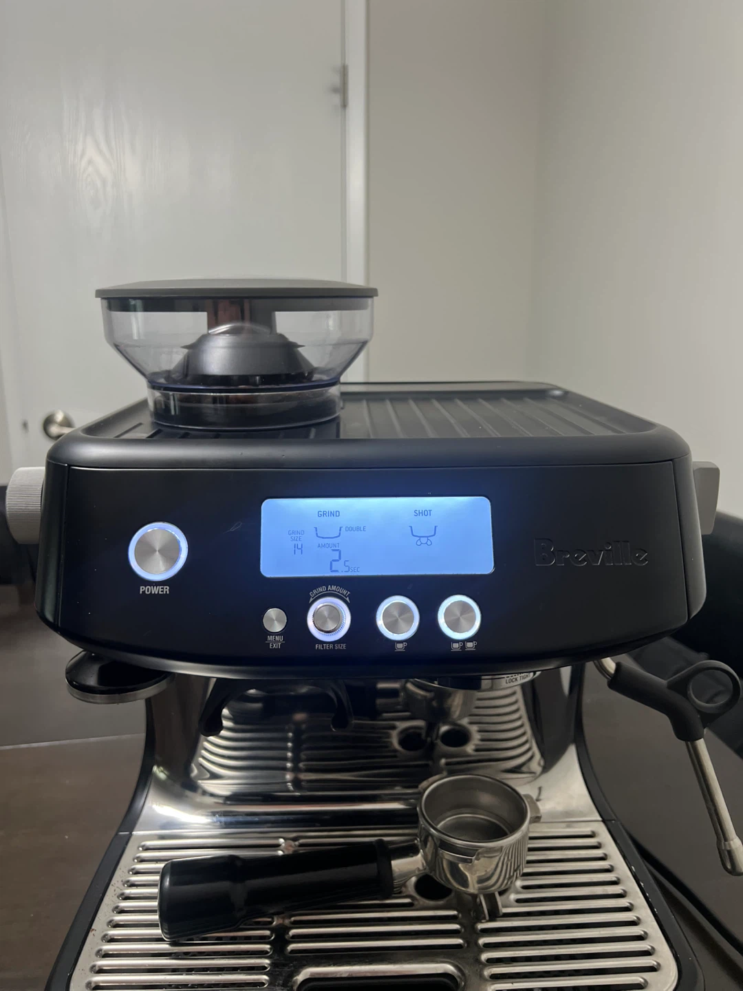 Breville Barista Express Espresso Machine - photo 2