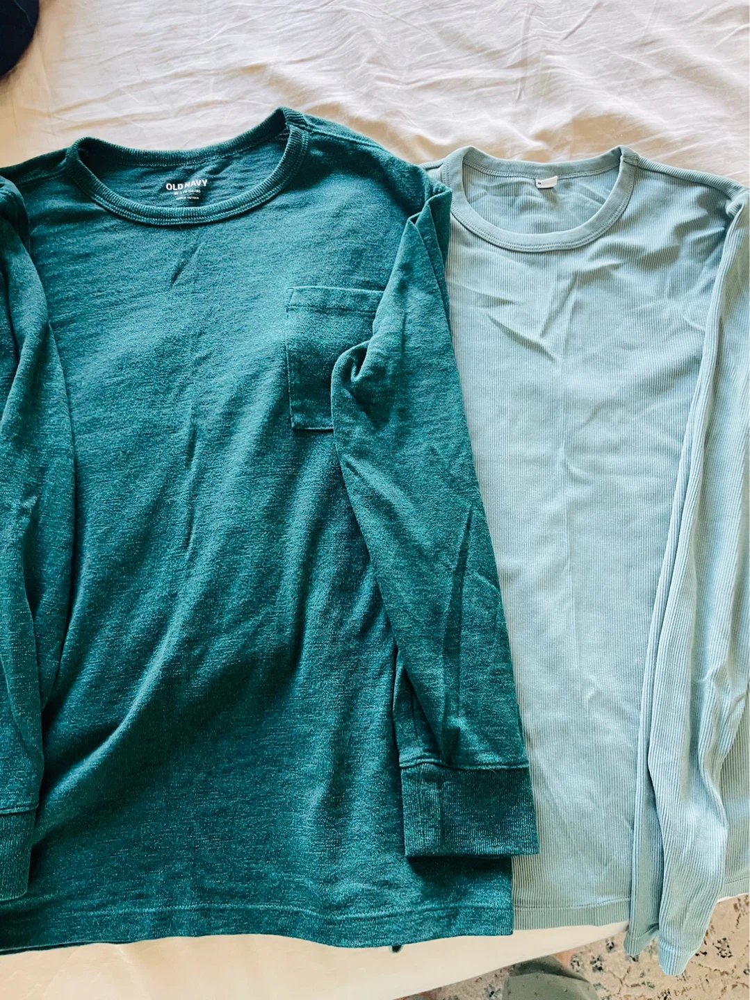 Assorted tops (youth girls size 14-16) - photo 2