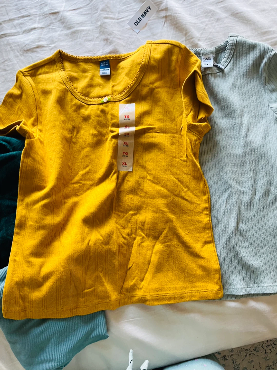 Assorted tops (youth girls size 14-16) - photo 3