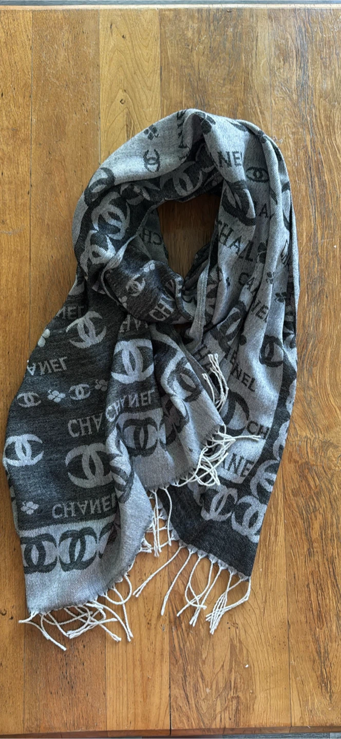 Scarf