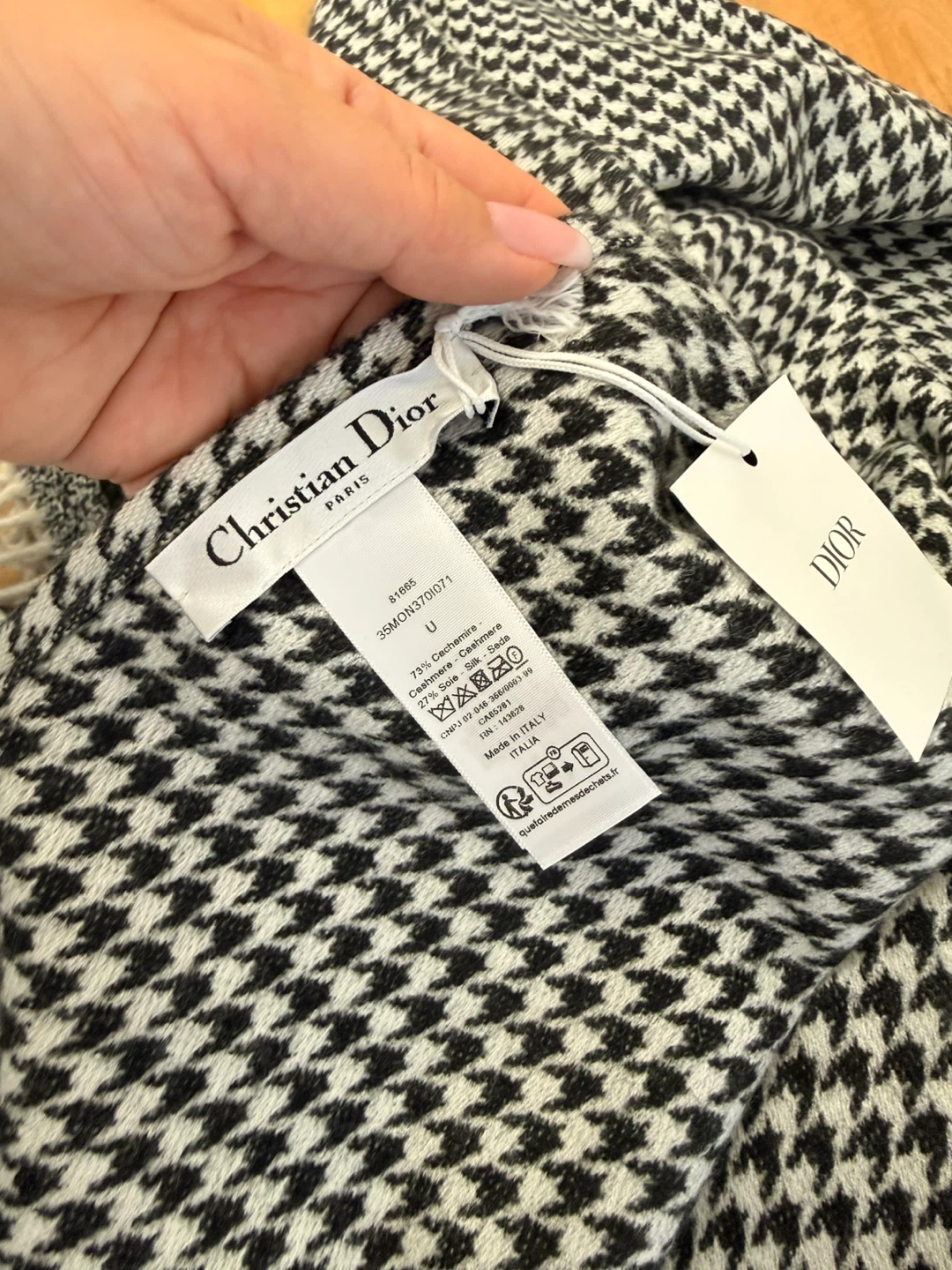 Authentic Dior Cashmere poncho new never used - photo 5