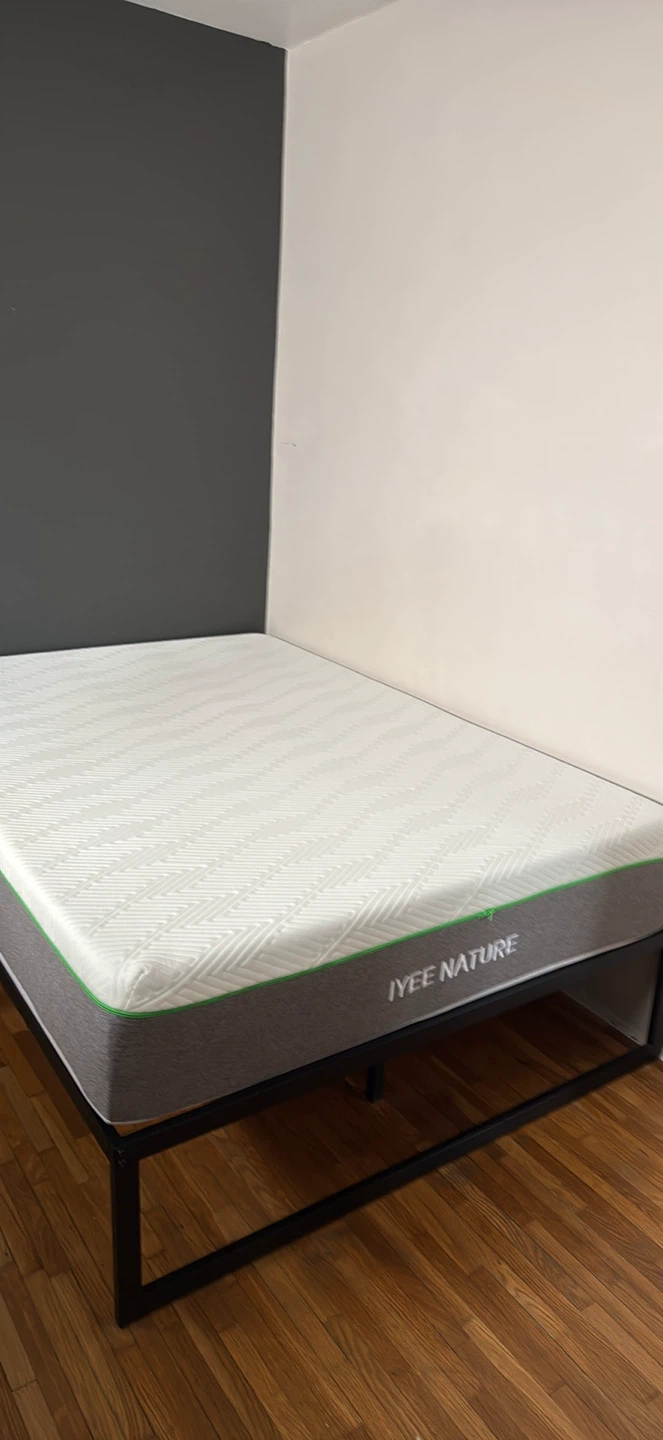 Double Sized Iyee Nature Mattress with Bed Frame - photo 3
