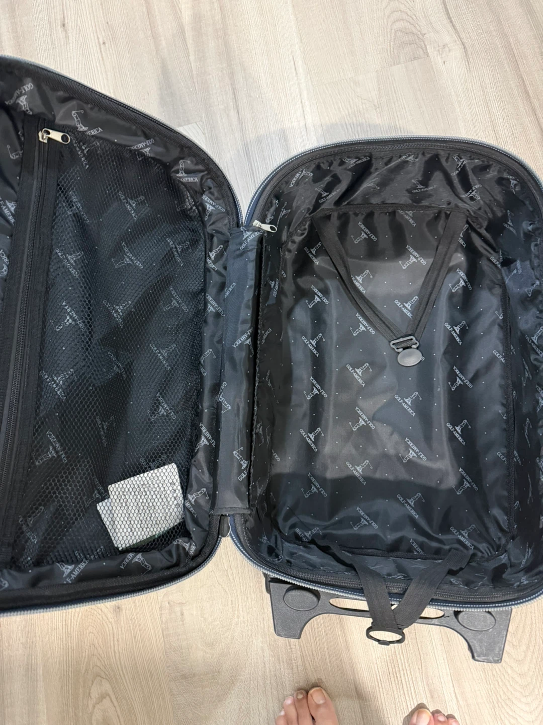Golf America Navy Blue Rolling Suitcase - photo 3