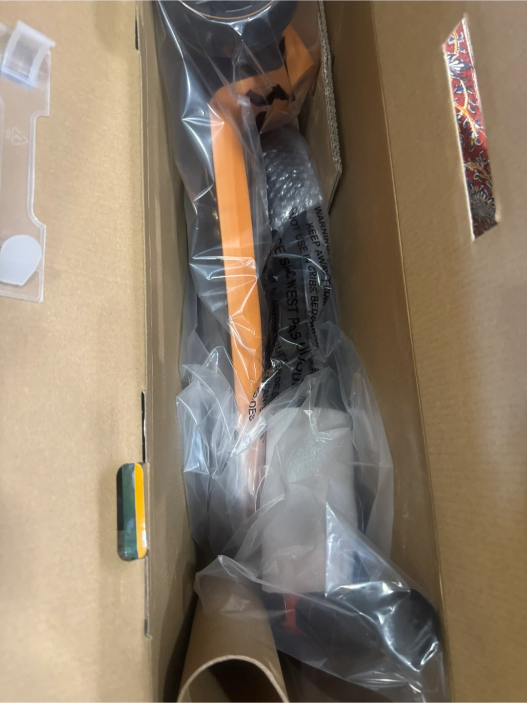 Hurtle 3-Wheel Foldable Kid Scooter - photo 2