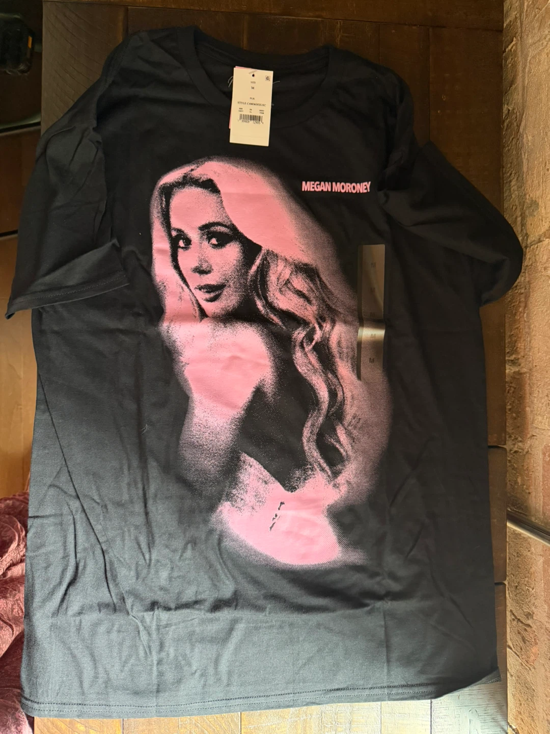 Megan Moroney Cloud 9 T-Shirt size Medium SOLD OUT SIZE