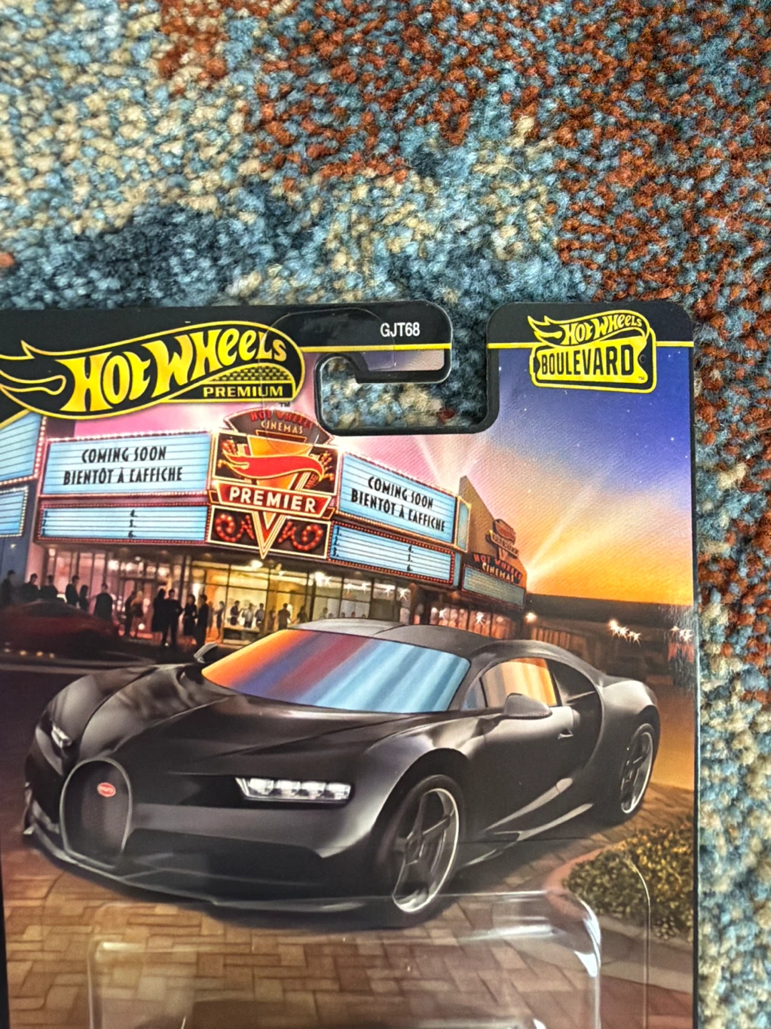 Hot Wheels Premium Boulevard Bugatti Chiron - photo 3