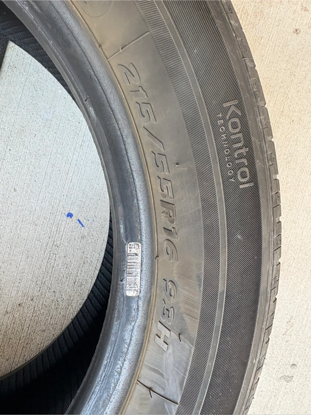 Hankook tyres( 2 tyres) - photo 5