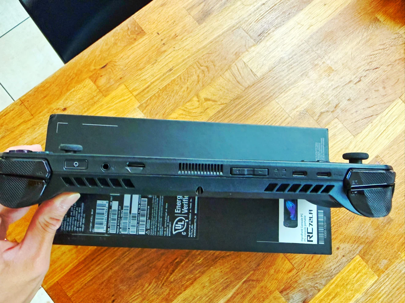 Asus Rog Ally X - photo 3