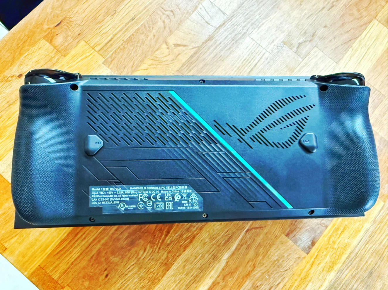 Asus Rog Ally X - photo 4
