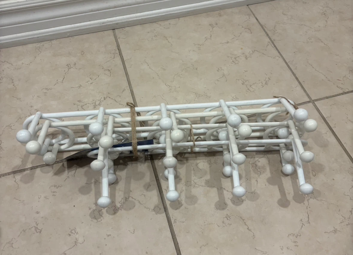 White Metal Wall Hook Rack - photo 3