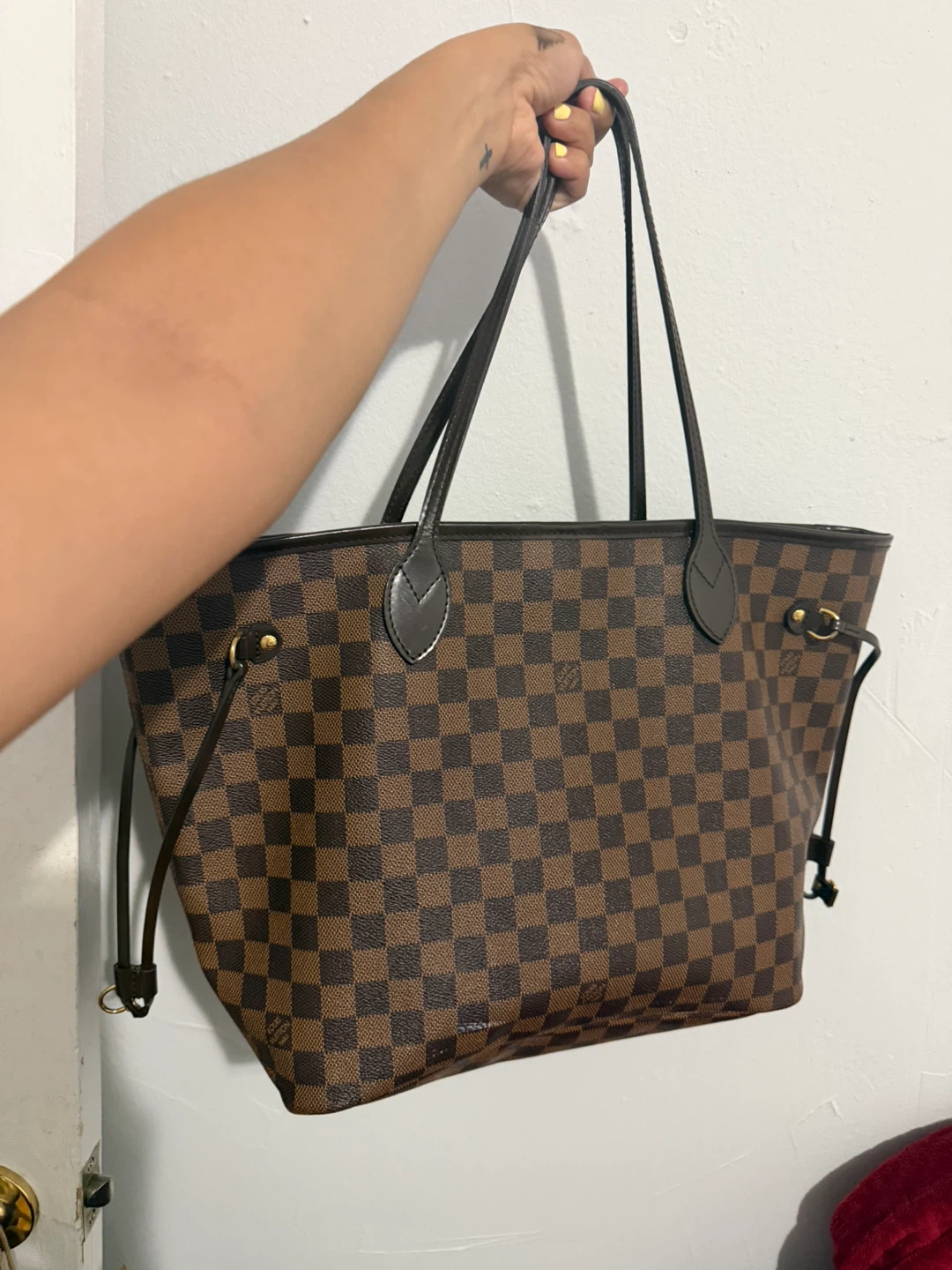 Louis Vuitton Neverfull Tote Bag