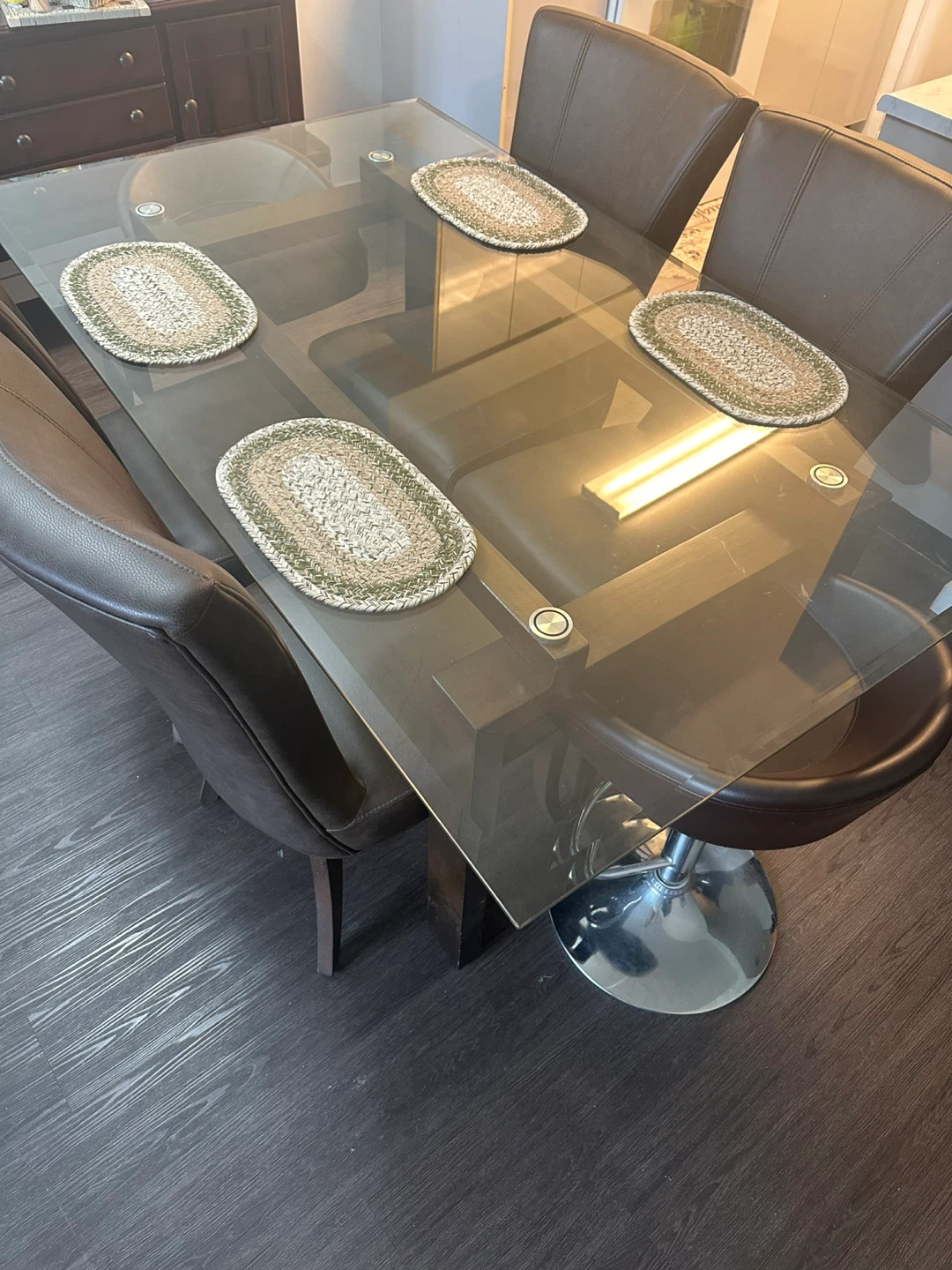 Glass top dining table and leather chairs - photo 2