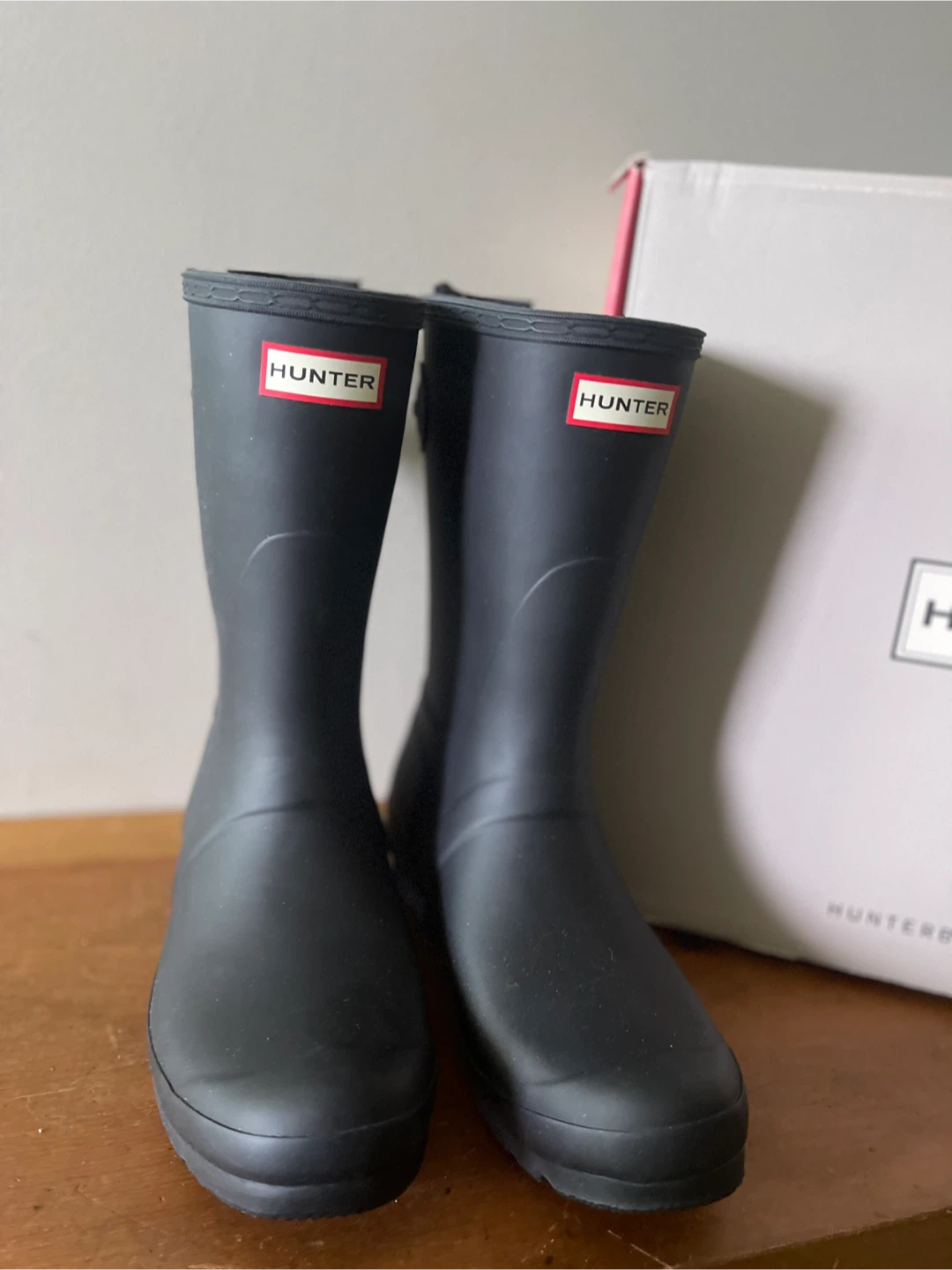 Hunter Boots Black Mid Calf Rubber Rain Boots