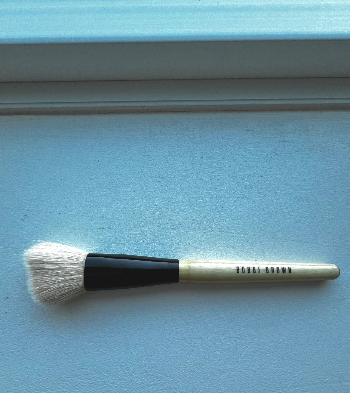 Bobbi Brown Natural Hair Angled Face Brush - photo 2