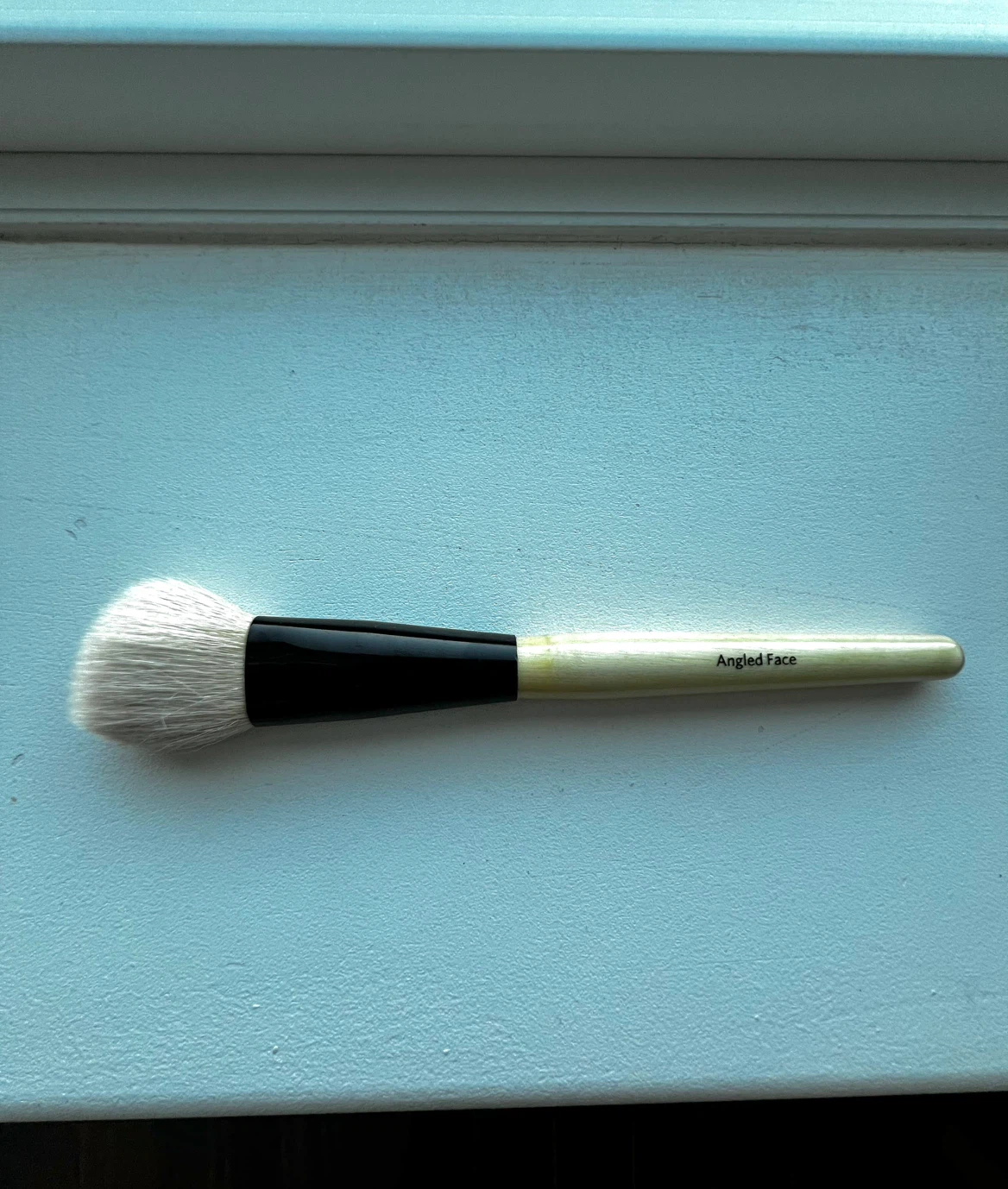 Bobbi Brown Natural Hair Angled Face Brush - photo 4