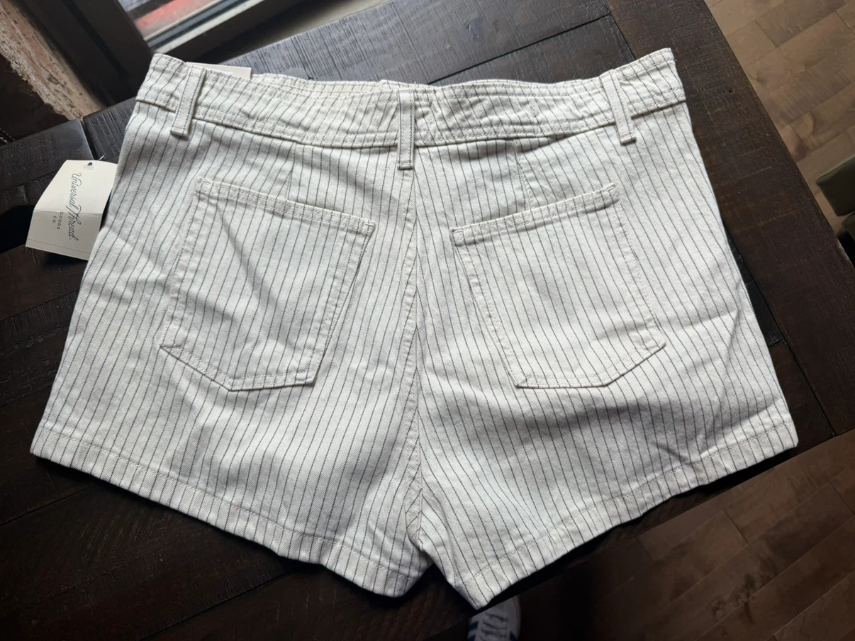Universal Thread Sailor Shorts Cream Stripe Size 16 - photo 3