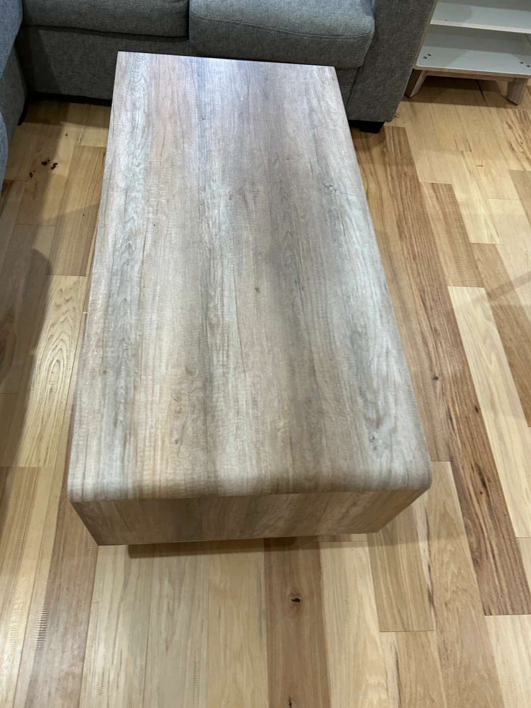 Structube coffee table + 2 side tables - photo 4
