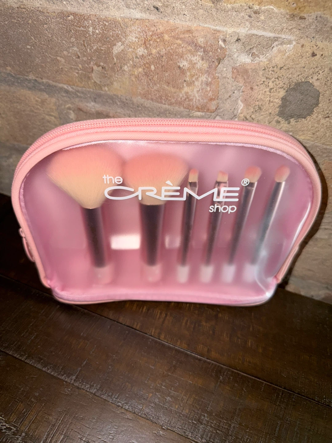 The Crème Shop Makeup Brush Set with Pouch - photo 2