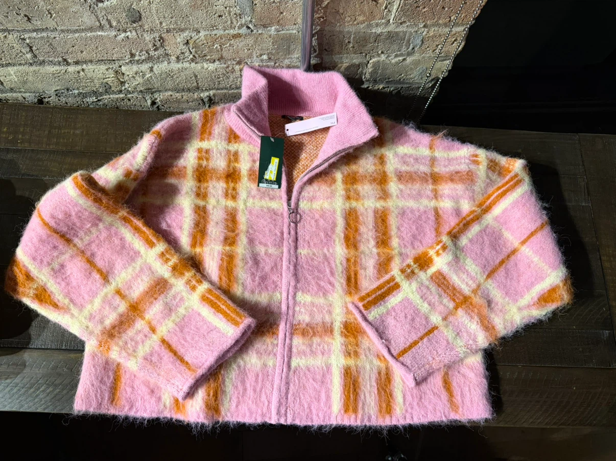 Wild Fable Pink Plaid Zip-Up Sweater size Large