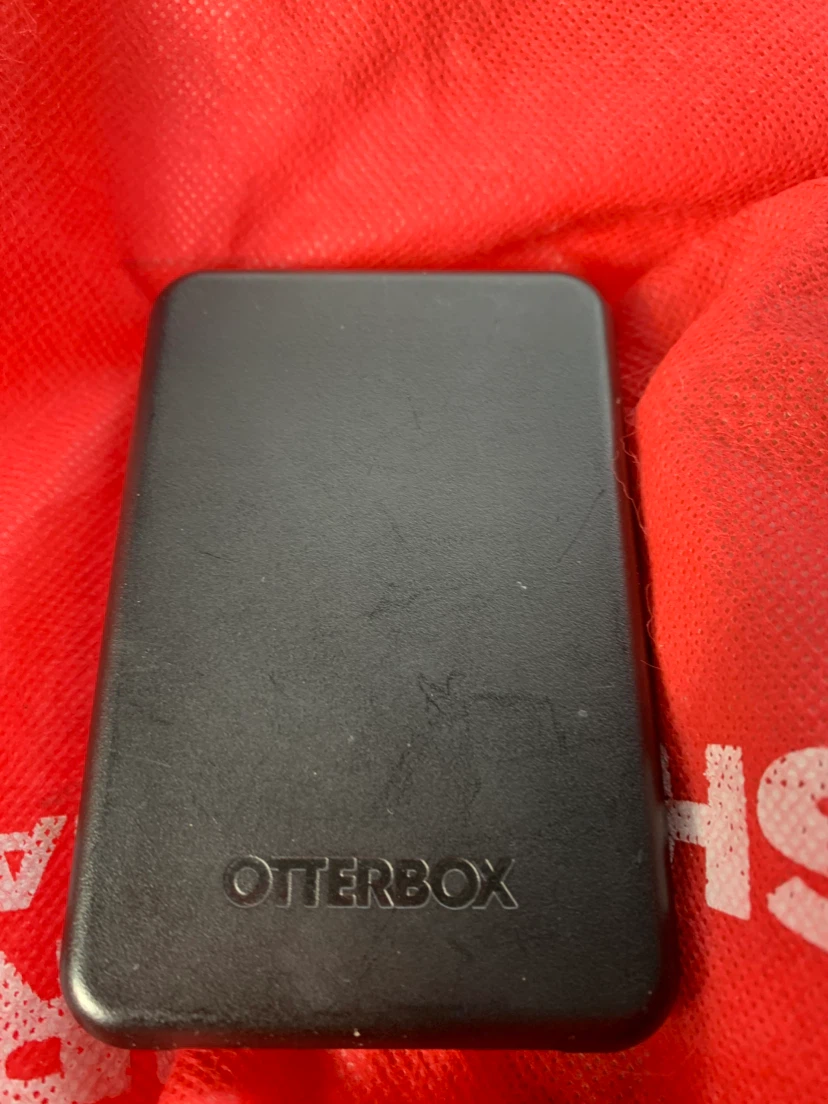 OtterBox Wireless Power Bank 5000 mAh 672-975-5756