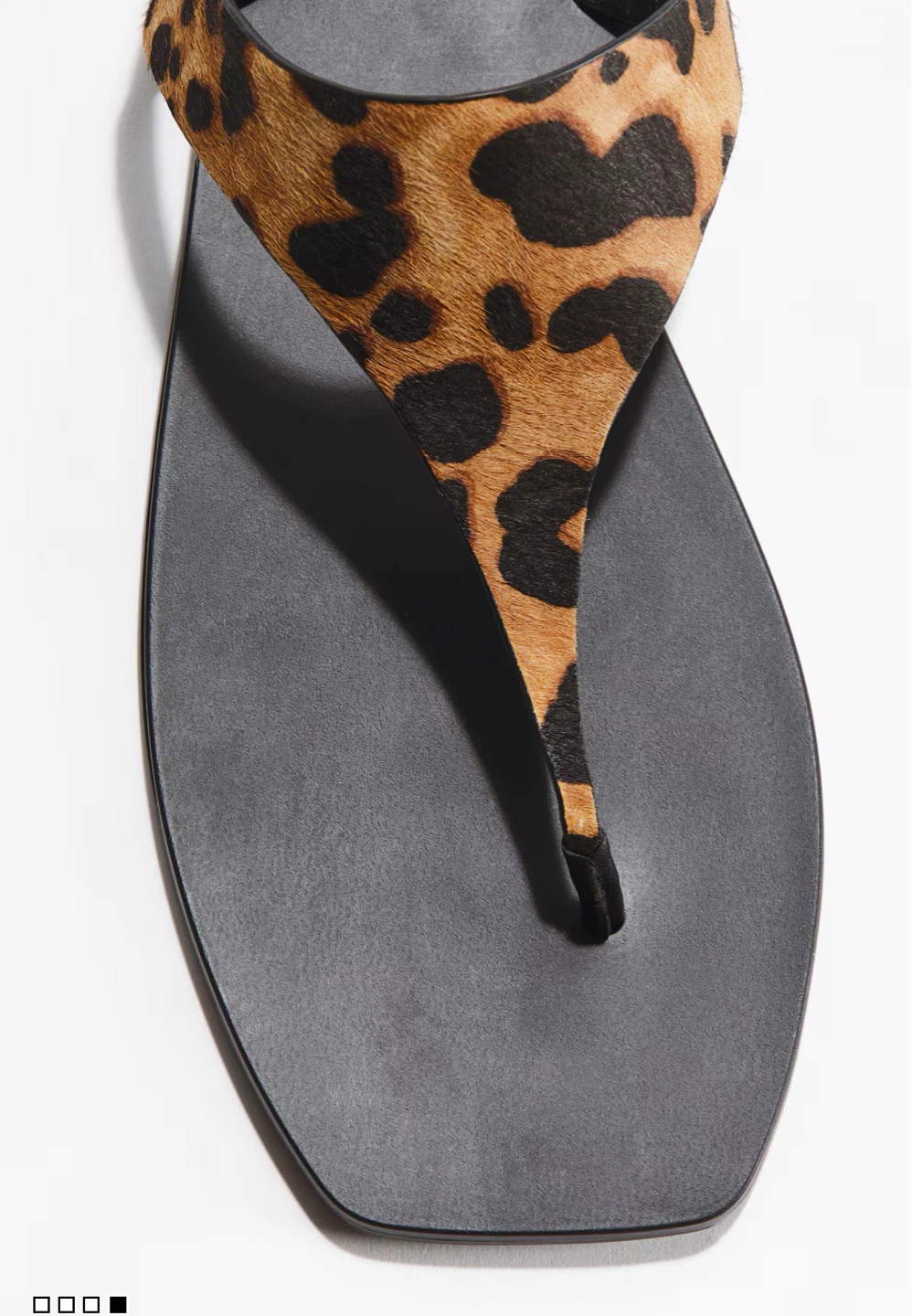 H&M premium selection- Leopard Print Leather Thong Sandals - photo 4