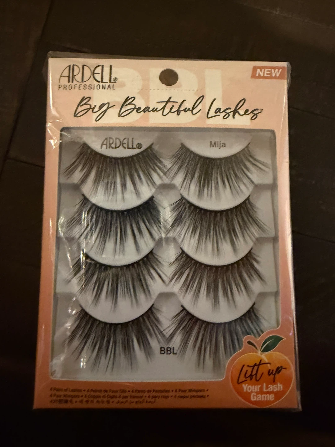 4 packs! 16 pairs of Ardell Professional Big Beautiful Lashes