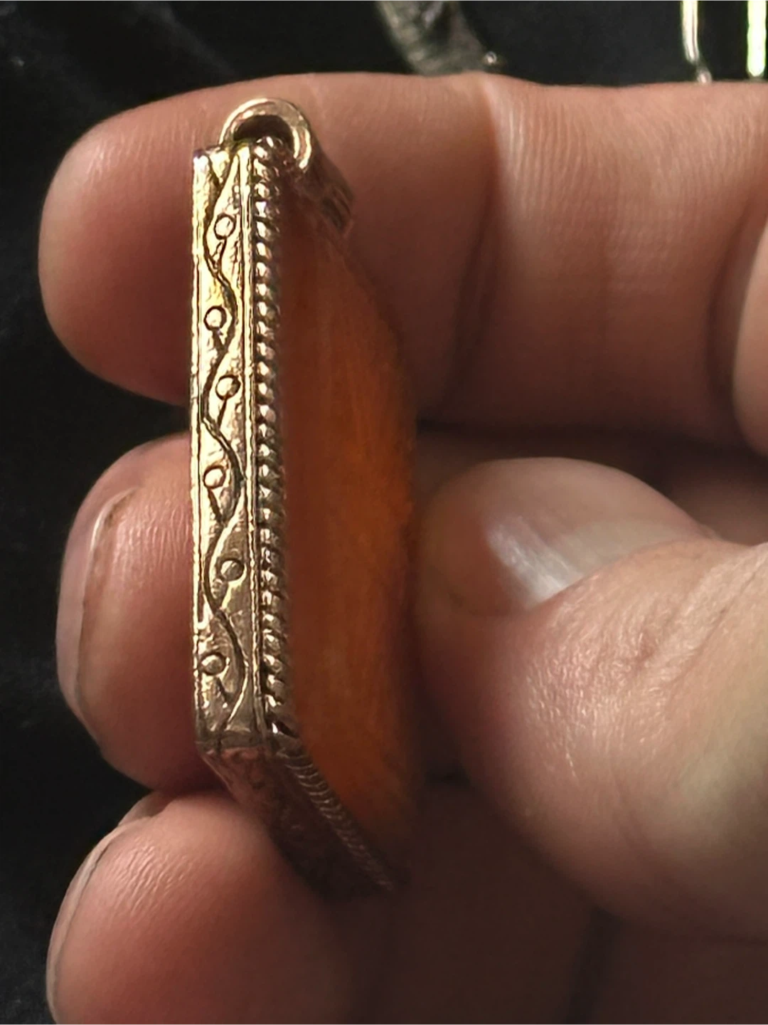 Vintage Tribal Carved Carnelian Pendant - photo 3